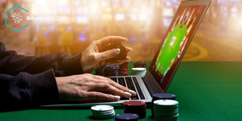 Mẹo chơi Poker bất bại tại 84win từ cao thủ